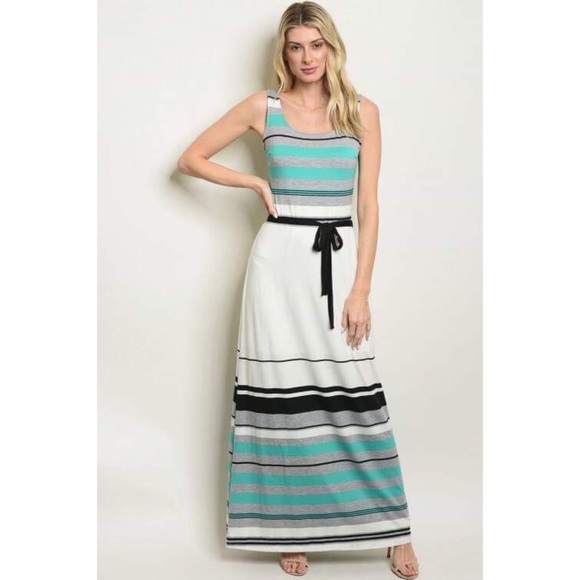 Lelis Dresses & Skirts - Lelis Boutique Brand Maxi Stripe Dress Tie Belt